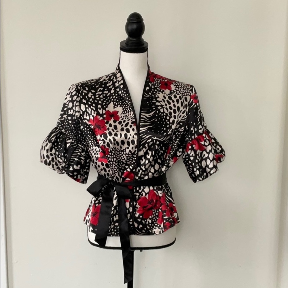 J.R. Caliendo Top Kimono Style Black/White/Red fully Lined Sz 14